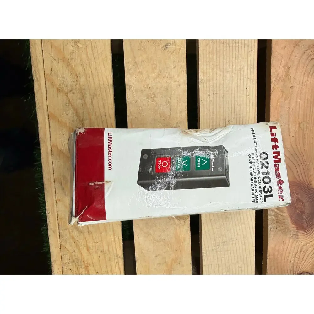 LiftMaster 02103 3-Button Indoor Surface Mount – No MAS, New in Box